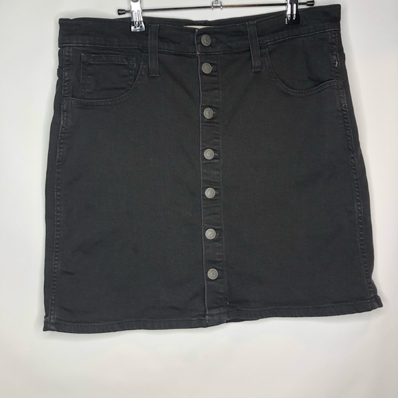 Madewell Dresses & Skirts - Madewell Black Denim Skirt Size 31